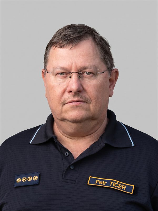 Petr Tičer